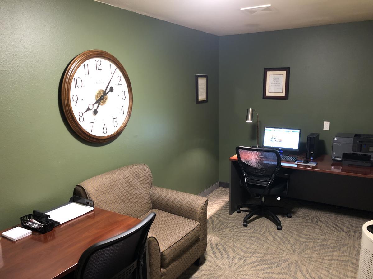 Best Western Plus Edmonds Harbor Inn מראה חיצוני תמונה